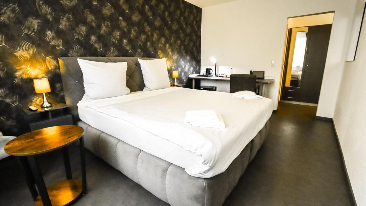 Dua Hotel 3*