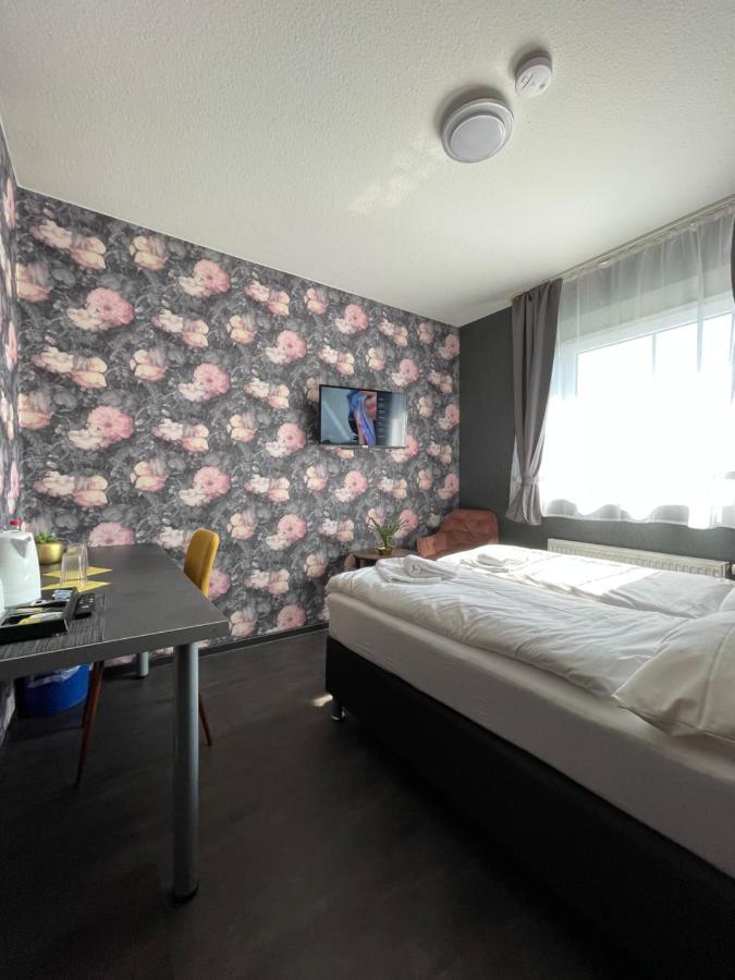 Dua Hotel 3*